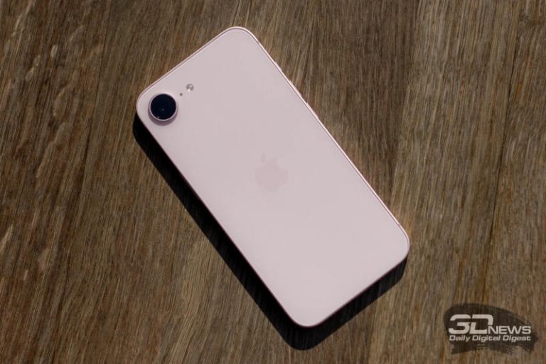 Світові продажі смартфонів впали на 6%, але Apple та Samsung захопили більшу частку ринку 3