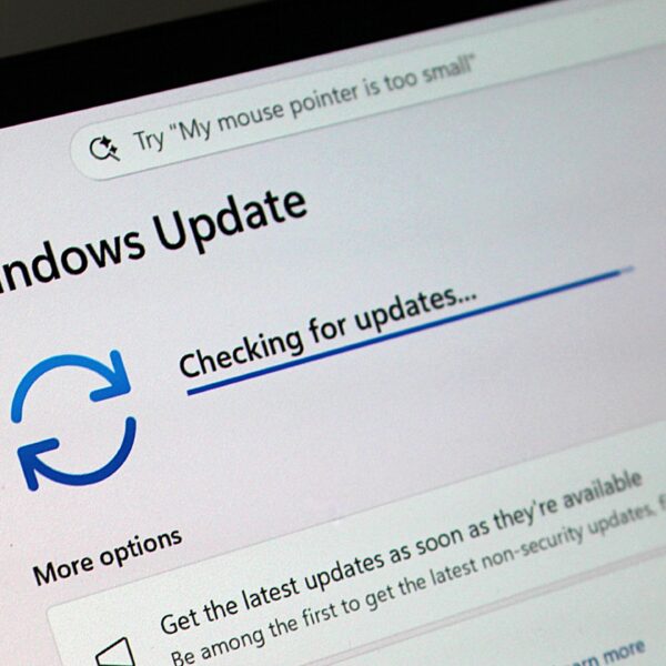 Microsoft терміново випустила оновлення KB5121767 для Windows 11, щоб вирішити проблеми несподіваних вимкнень та перегріву на деяких ПК Dell