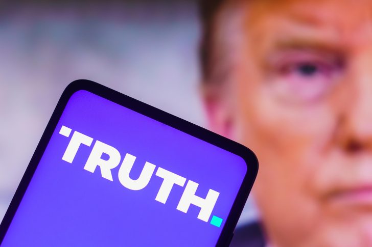 Truth Social Трампа: "Антиестеблішмент" продаватиме дані 10 топ-акаунтів трейдерам для торгівлі в реальному часі 1 Truth Social Трампа: "Антиестеблішмент" продаватиме дані 10 топ-акаунтів трейдерам для торгівлі в реальному часі 1
