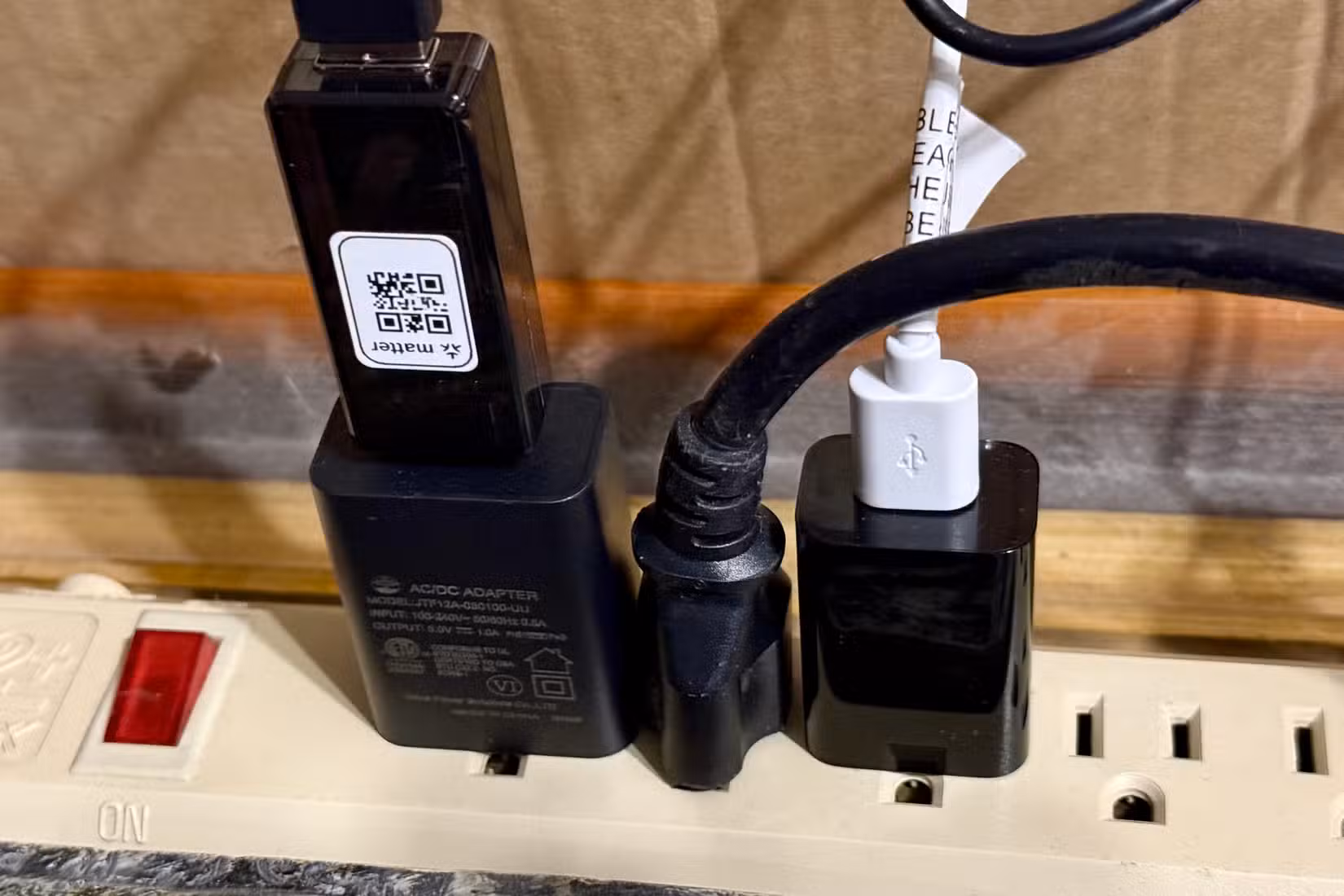 Зменште розмір, але не функціонал: USB-адаптери замість громіздких смарт-розеток 28