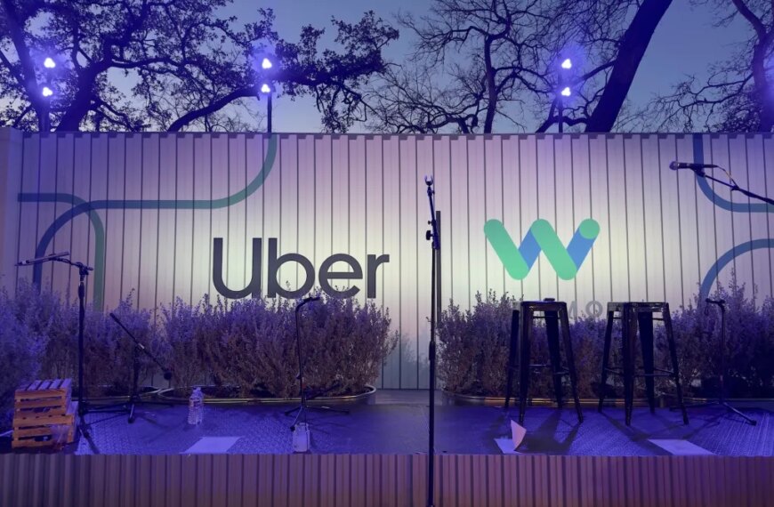 TechCrunch Mobility: Війна за правила для роботаксі