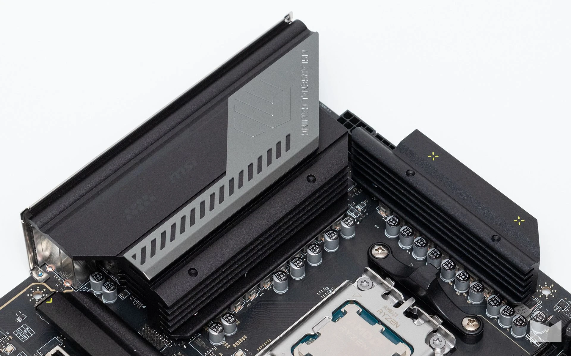 MSI MAG B850 TOMAHAWK MAX WIFI II: розвинене відчуття такту 8