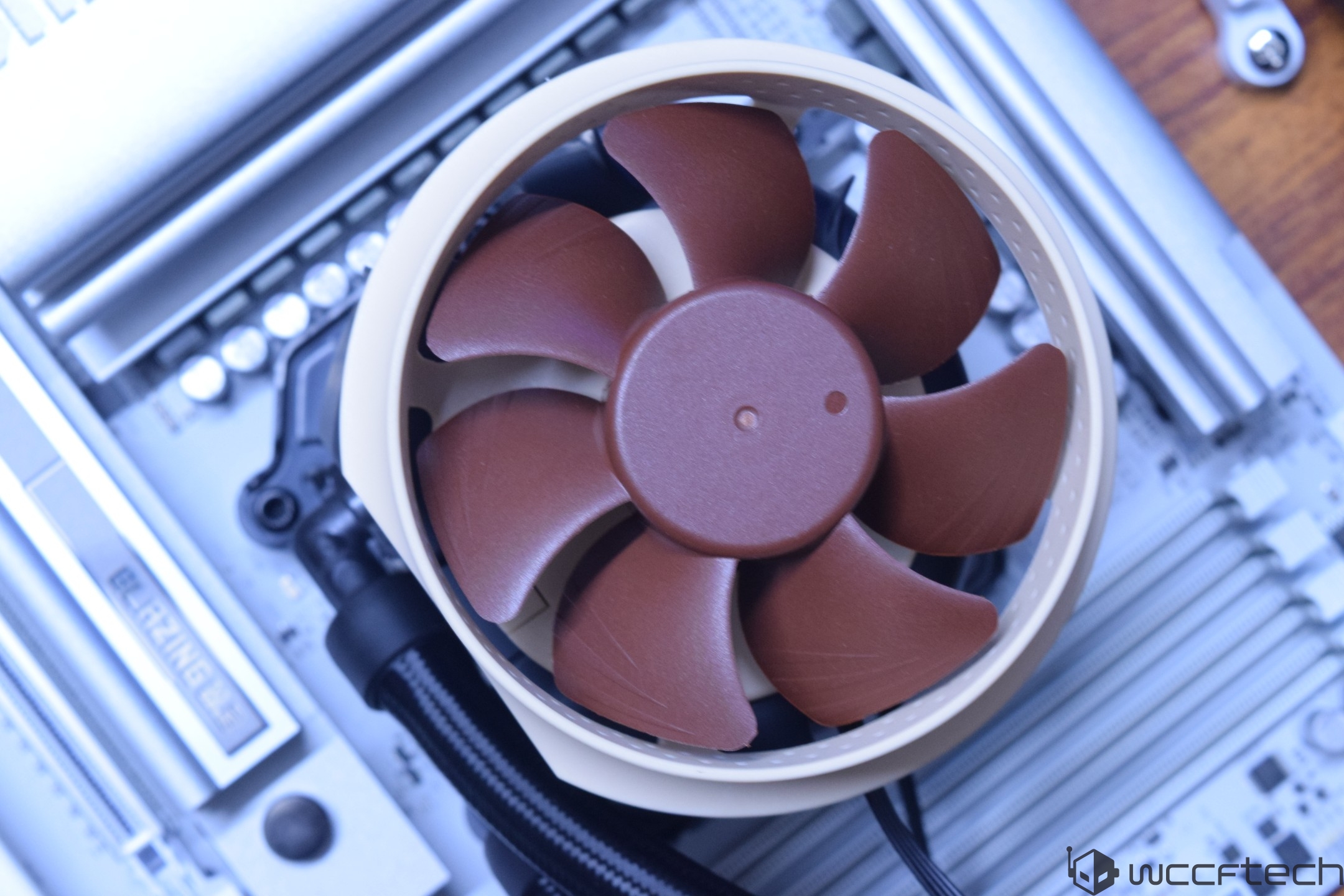 Оглянули перші СРО Noctua: як 420 мм та 360 мм NL-LC1 запалюють охолодження 33