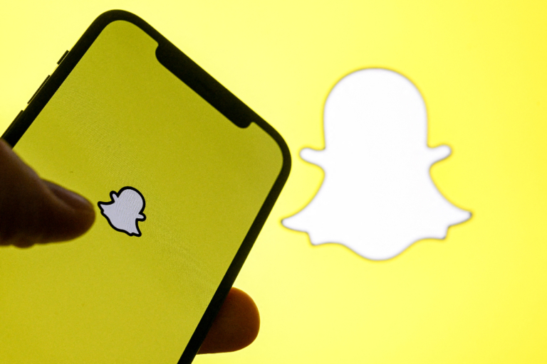 Snapchat більше не винагороджує контент для Spotlight, створений виключно штучним інтелектом 3