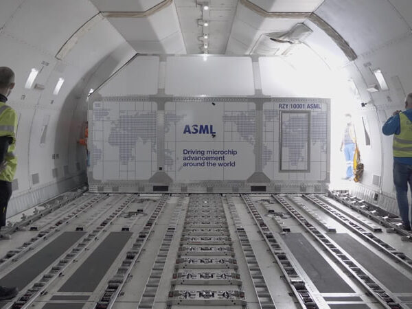 ASML щедро винагородить працівників акціями на 20 тис. євро на тлі буму ШІ