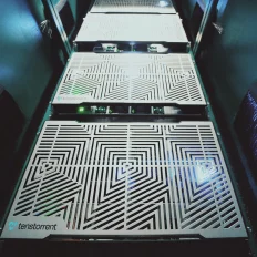 Intel Arc Pro B770 перевершує NVIDIA RTX 5090D у тестуванні AI LLM DeepSeek R1, пропонуючи понад 2000 токенів/с за чверть ціни 7