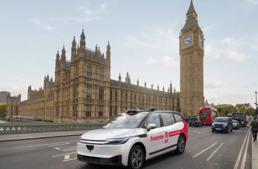 Lyft та Baidu розпочали боротьбу за ринок роботаксі в Лондоні: старт тестів
