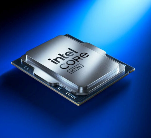 Intel: ціни на процесори злетіли на 27% і попит не вщухає, попри падіння продажів