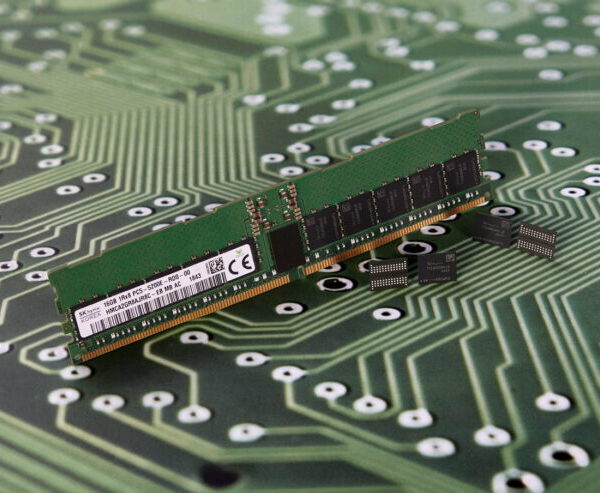 Голова ADATA: дефіцит DRAM триватиме ще 10 років, а про “бульбашку ШІ” поговоримо 2040-го