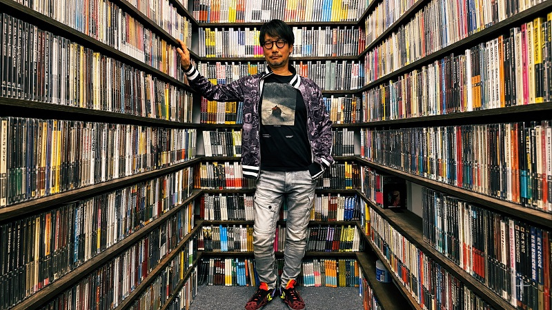  Кодзима — великий прихильник фізичного формату (джерело зображення: Criterion Closet) 