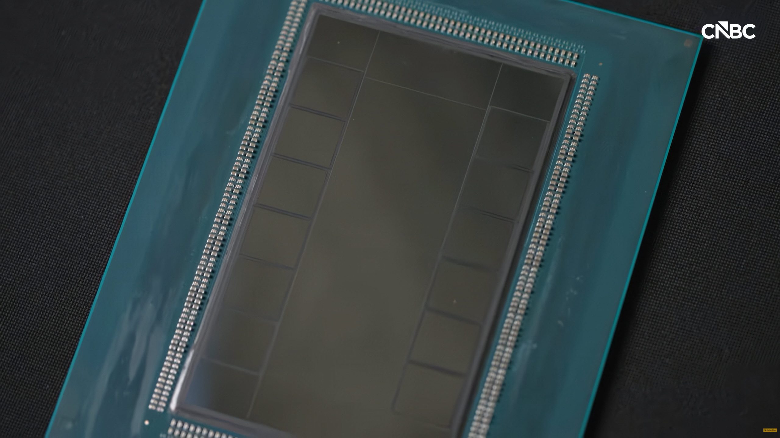 AMD вибухає Helios: нове покоління ШІ-гігантів з MI455X та EPYC 6, що кидають виклик NVIDIA 4 AMD вибухає Helios: нове покоління ШІ-гігантів з MI455X та EPYC 6, що кидають виклик NVIDIA 4