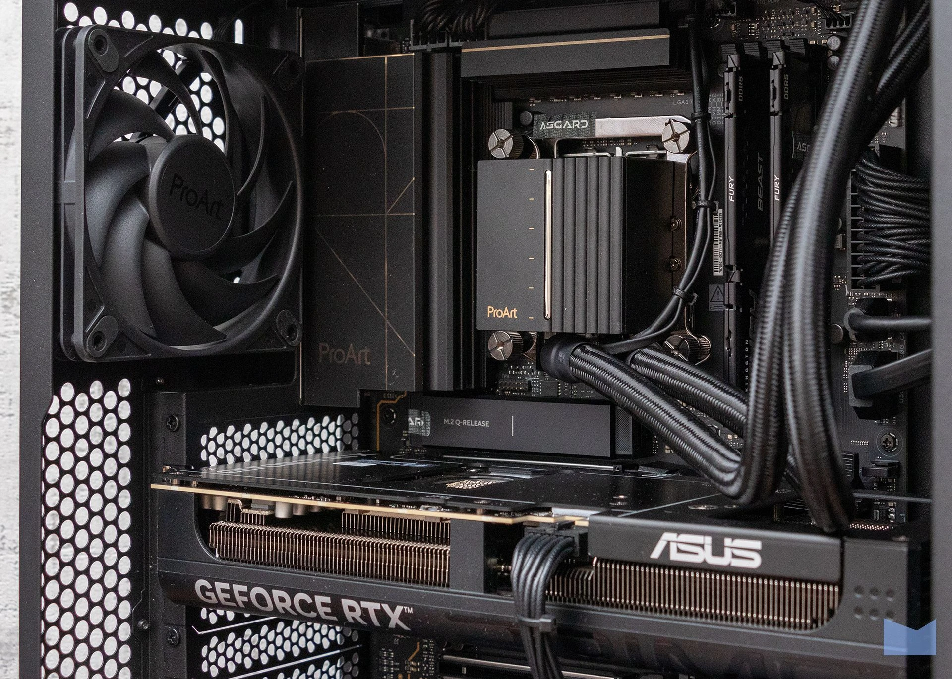 ASUS ProArt: ASGARD демонструє свою майстерність у робочій системі 8