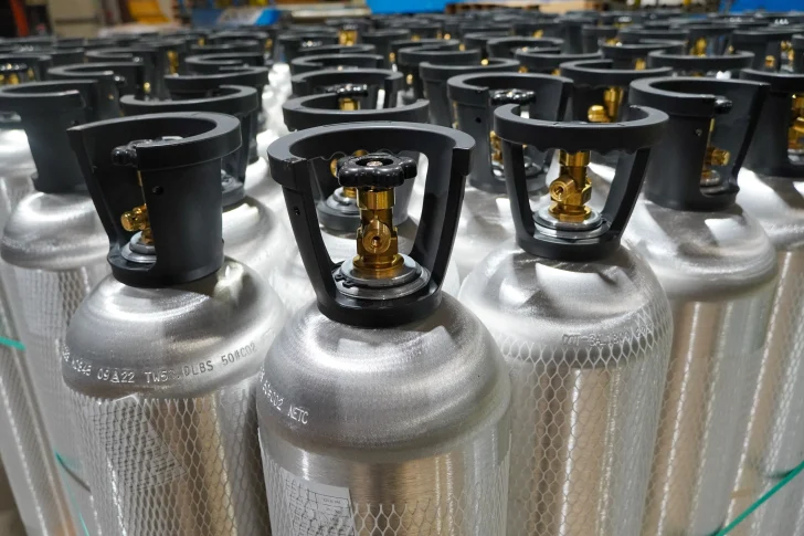 CO2 дефіцит загрожує південнокорейським виробникам чіпів: нафтопереробники скорочують випуск на тлі невизначеності з близькосхідною нафтою 1