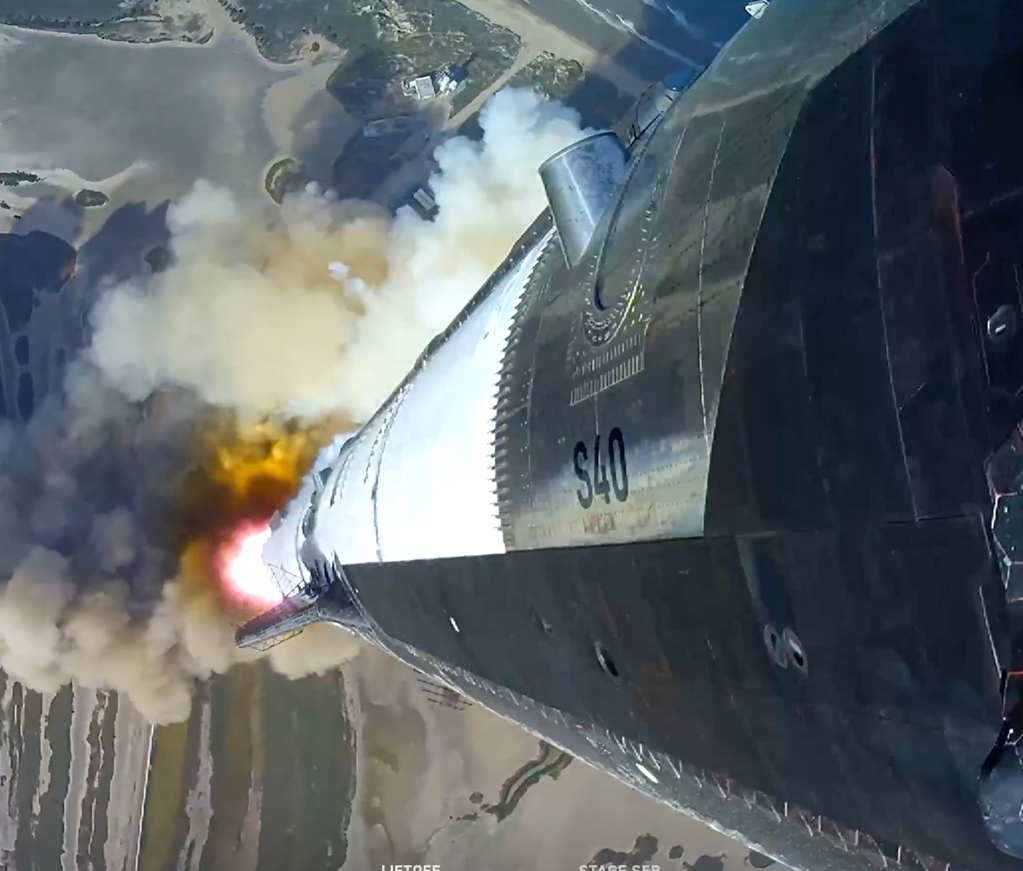 SpaceX запустила нові супутники Starlink V3, але знову зазнала невдачі з прискорювачем 1