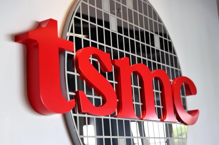TSMC дивовижно просунулась з 2-нм техпроцесом: вчетверо більше "тейк-аутів", ніж у 3-нм, і вже 3% доходу у Q3 2026 1 TSMC дивовижно просунулась з 2-нм техпроцесом: вчетверо більше "тейк-аутів", ніж у 3-нм, і вже 3% доходу у Q3 2026 1