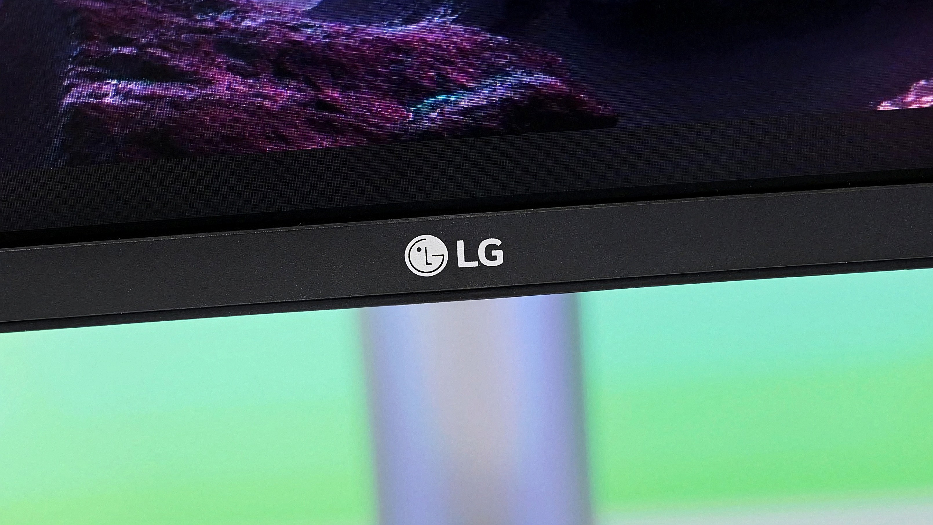 Microsoft втручається: LG ловлять на встановленні шпигунського ПЗ McAfee на ПК з Windows 11 через монітори 1