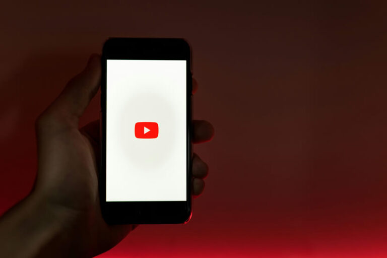 YouTube скасує монетизацію для контенту зі штучним інтелектом: названо три категорії відео, які більше не приноситимуть дохід 1