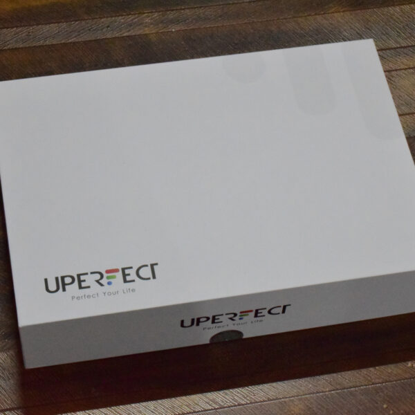 Uperfect GR14BU: Огляд портативного OLED-монітора з сенсорним екраном – маленький, але універсальний