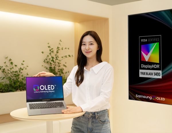 Samsung починає постачати OLED-панелі VESA DisplayHDR True Black 1400 для ноутбуків