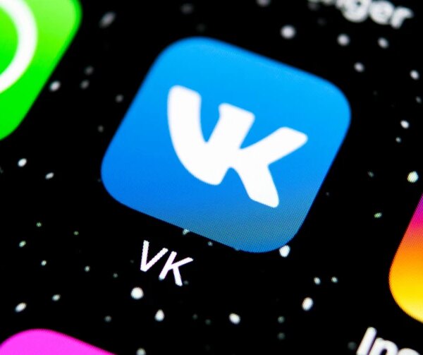 Google Play видалив російські застосунки Max, VK і Однокласники