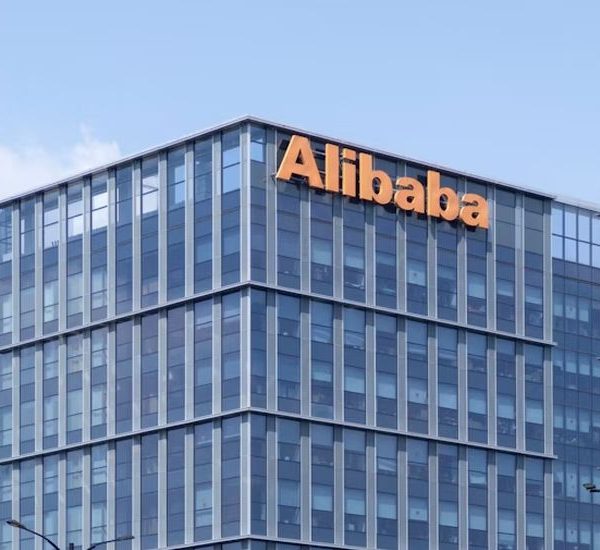 Alibaba знайшла спосіб заробити на відкритому ШІ: великі клієнти ділитимуться виручкою