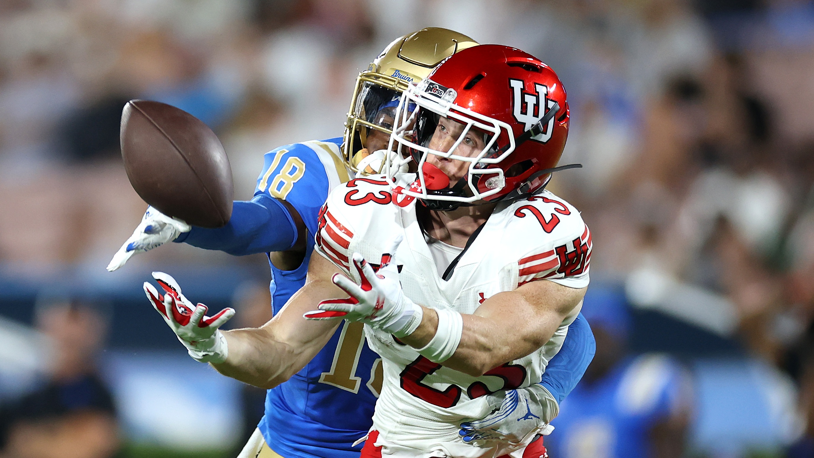 Дивіться NCAA College Football 2026/27: безкоштовні прямі трансляції та телеканали 1