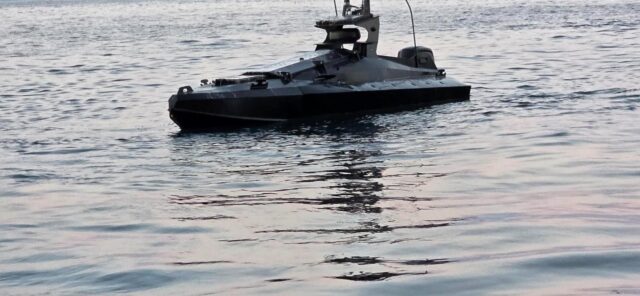 Українські винищувачі знищили російський морський дрон біля газової платформи в Європі 1