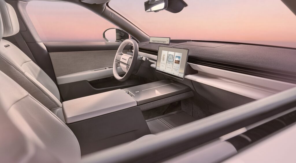 Range Rover випробовує нову формулу: що, якби ми створили не SUV? 3
