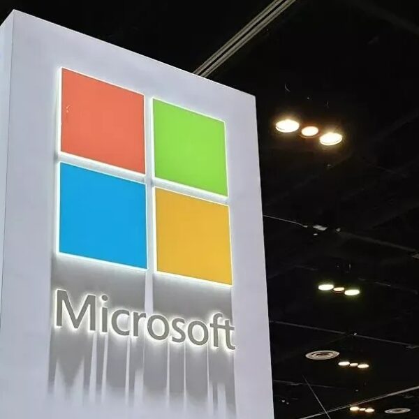 Microsoft витратить $5.4 млрд на дата-центр, попри протести 41 тисячі мешканців
