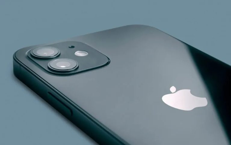 ФАС проти Apple: російські магазини додатків не встановили на iPhone 8