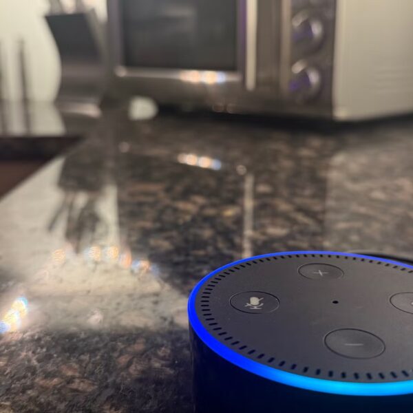 Спільнота розробників знайшла нове застосування для старих Amazon Echo Dot