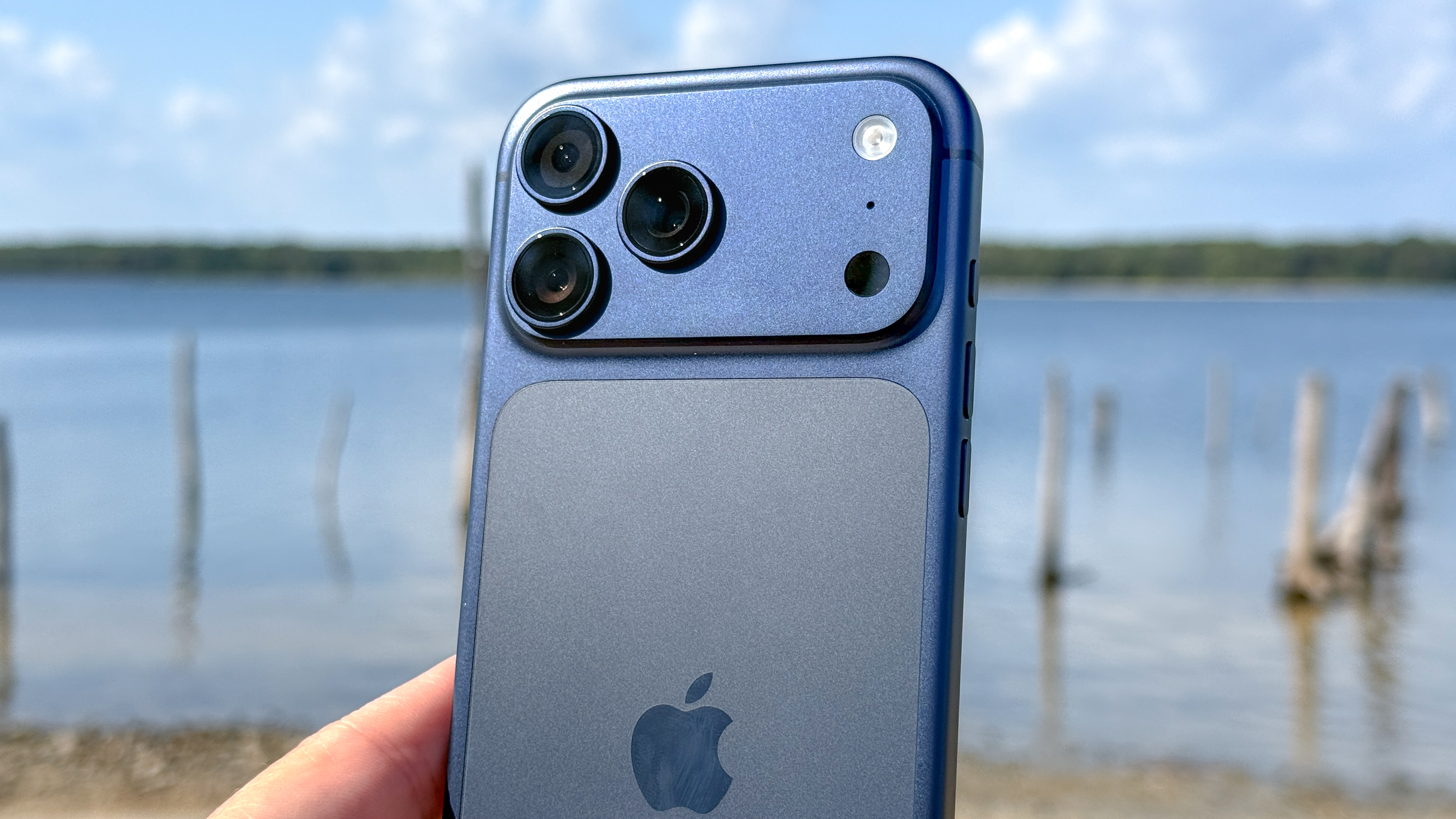 iPhone 18 Pro Max проти iPhone 17 Pro Max: 5 ключових оновлень 2