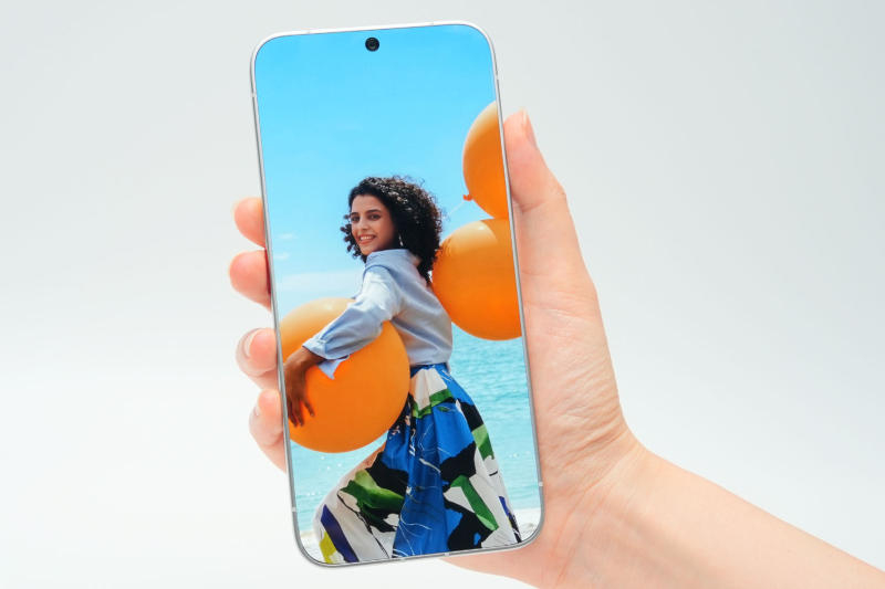 Tecno показала смартфон майбутнього: дисплей від краю до краю без жодної рамки 1 Джерело зображень: Tecno