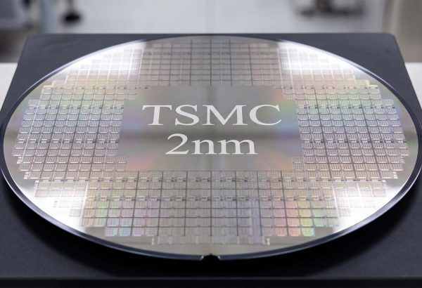TSMC наближається до нового рубежу: 2-нанометрова техпроцес до кінця 2026 року з виробництвом 100 тис. пластин на місяць. NVIDIA, AMD та інші виробники прискорюють виготовлення.