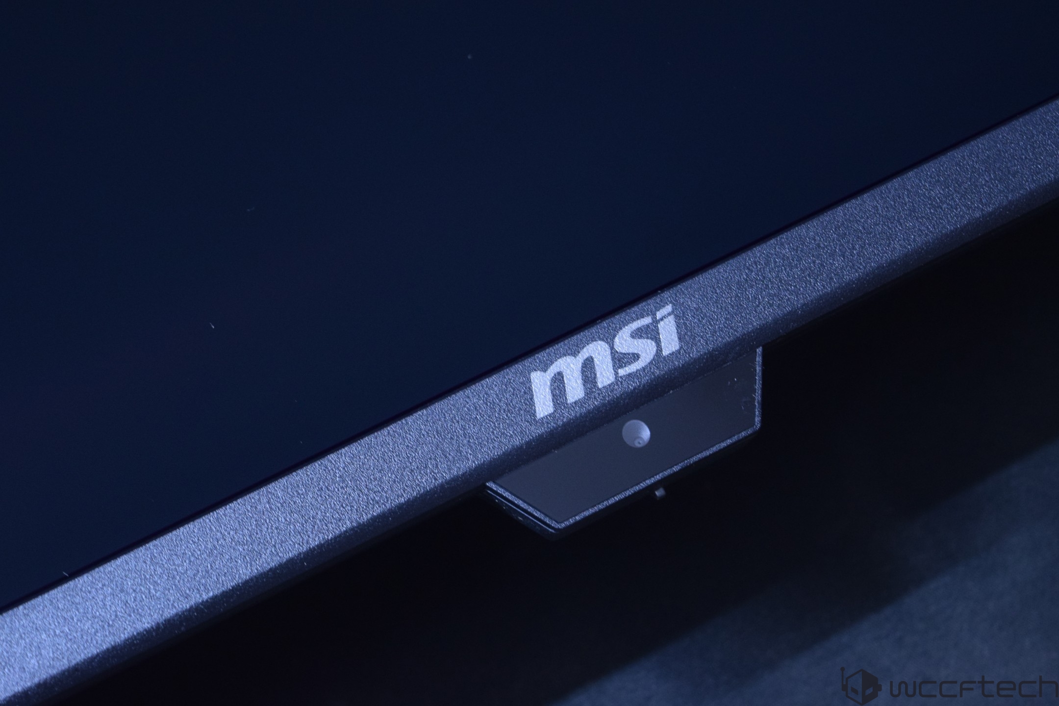 MSI MPG 322UR QD-OLED X24: ігровий монітор, що вражає якістю зображення 28