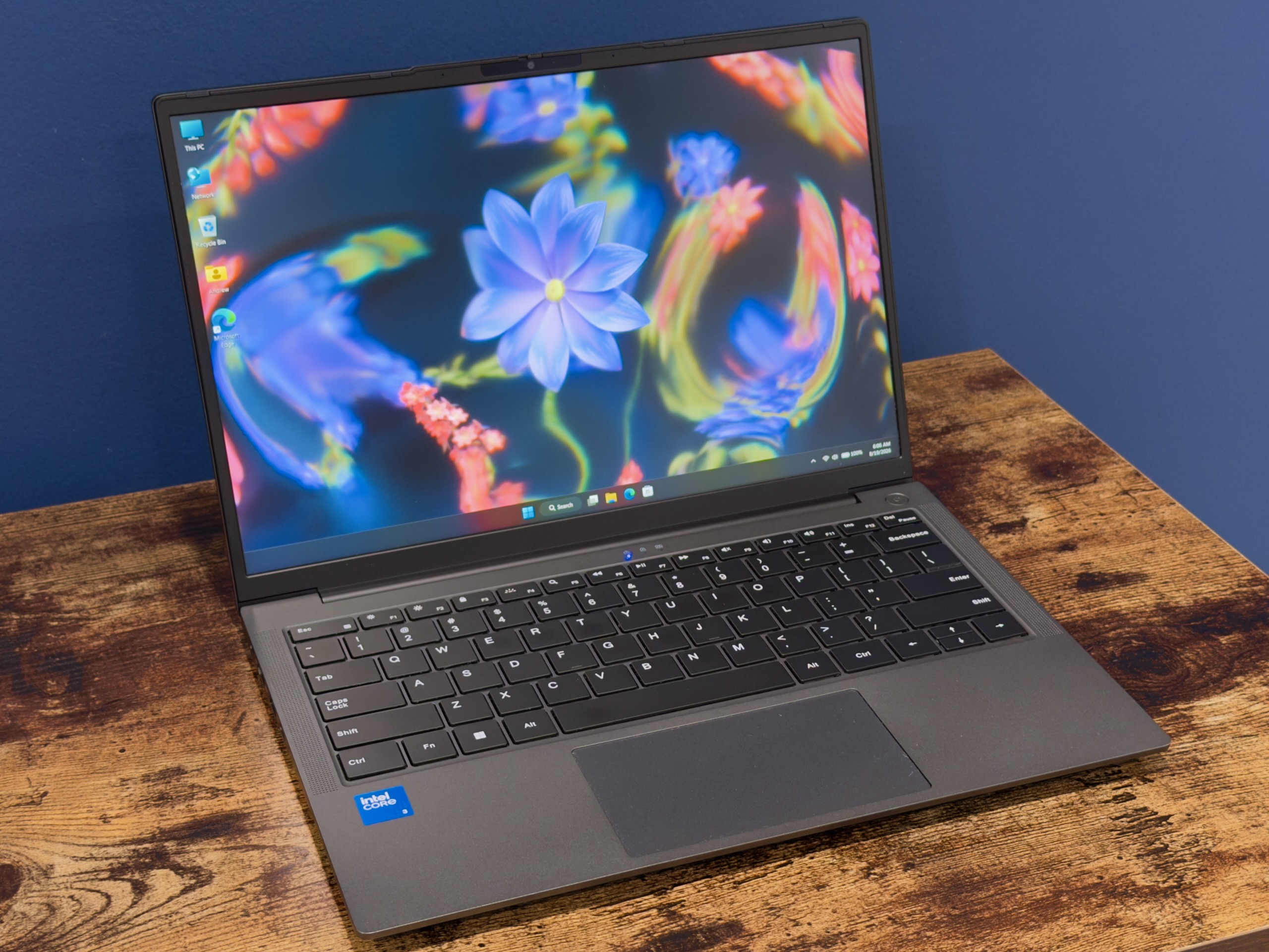 Chuwi Unibook: доступний ноутбук як дзеркальне відображення MacBook 1