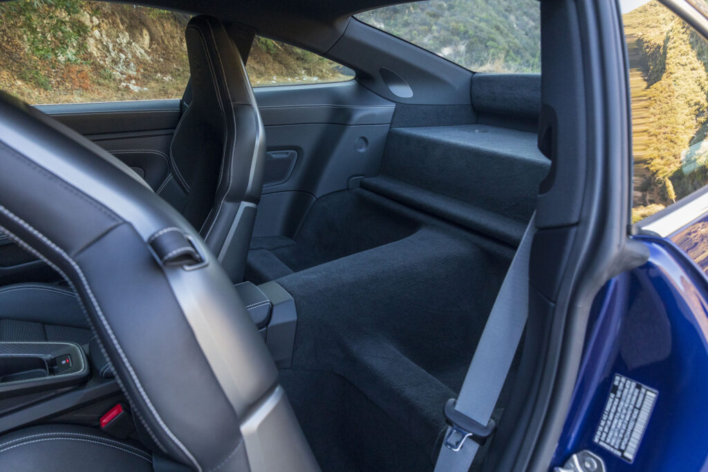 Porsche 911 GT3 Touring: потужність, що перевершує очікування 8
