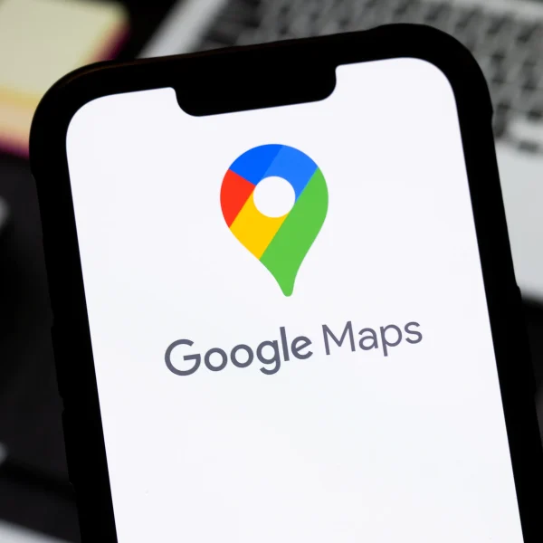 Google Maps додав агентські функції: тепер можна замовляти їжу та бронювати готелі