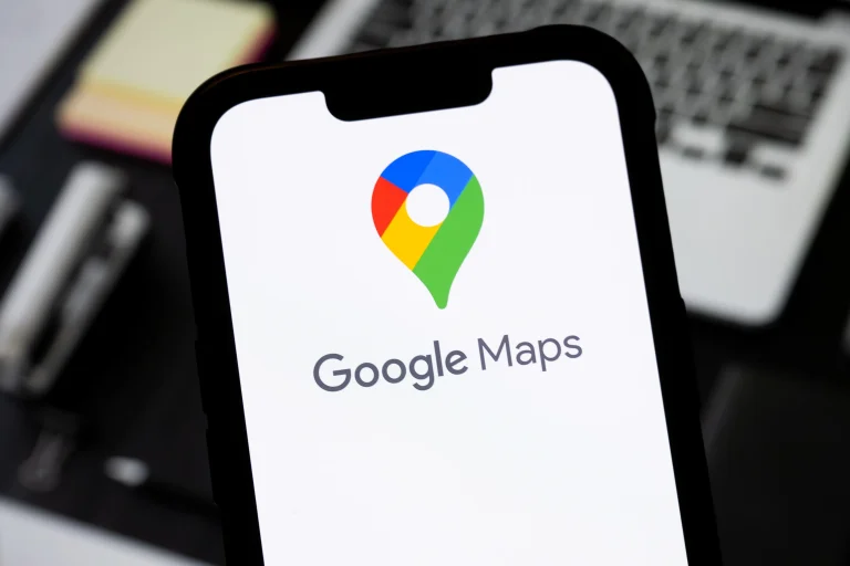 Google Maps додав агентські функції: тепер можна замовляти їжу та бронювати готелі 22