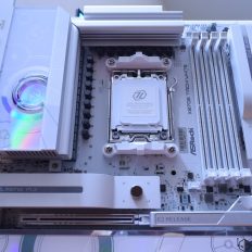 Gigabyte X870 AORUS Infinity: Новий чемпіон розгону для Ryzen вже тут 8