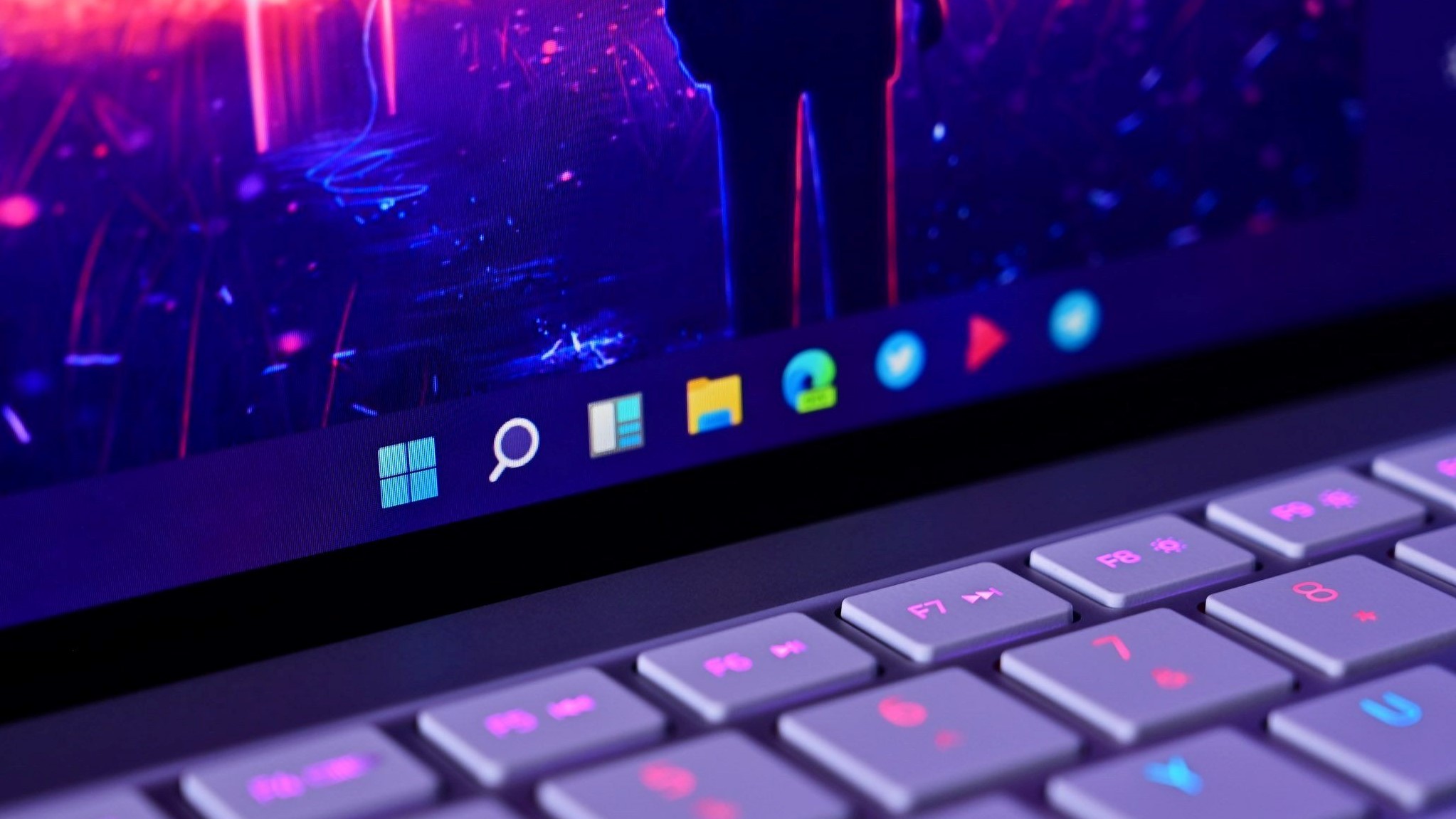 Microsoft не планує найближчим часом додавати повзунок прозорості у Windows 11: розробники мають свободу створювати власні інструменти 1