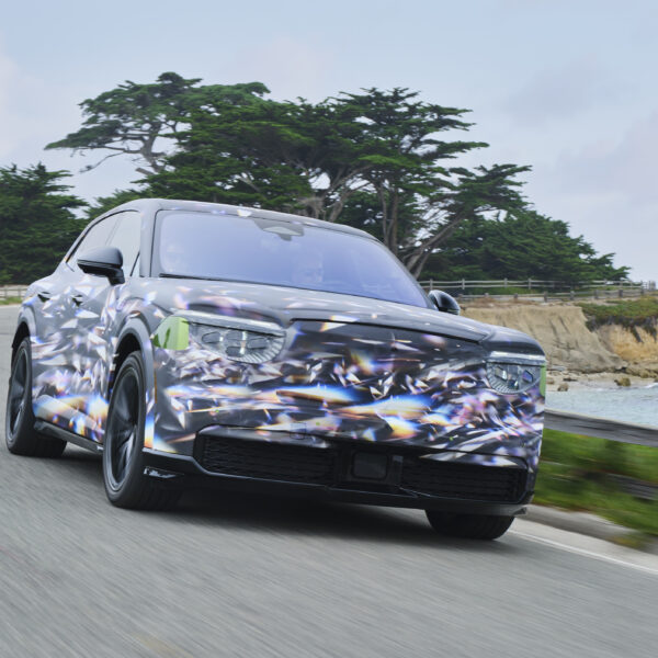 Bentley представила свій новий електромобіль, Torcal