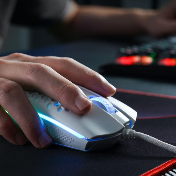 Microsoft виявила причину проблем із іграми у Windows: винна RGB-підсвітка