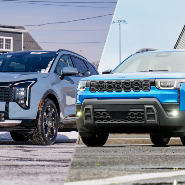 Jeep Cherokee проти Kia Sportage Hybrid: який кросовер за $40 тисяч кращий
