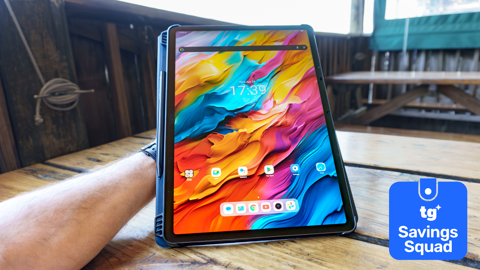 Android-планшет з гігантським динаміком вражає якістю звуку 10