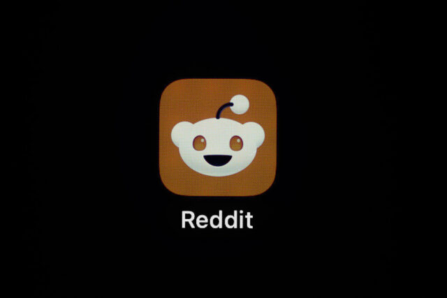 Reddit судиться з Google через результати пошуку 1