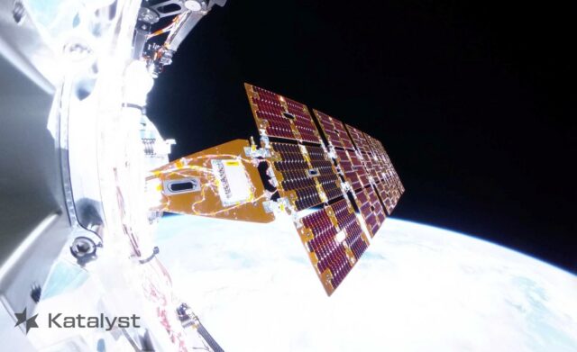 NASA скасовує місію з порятунку телескопа Swift 1 NASA скасовує місію з порятунку телескопа Swift 1