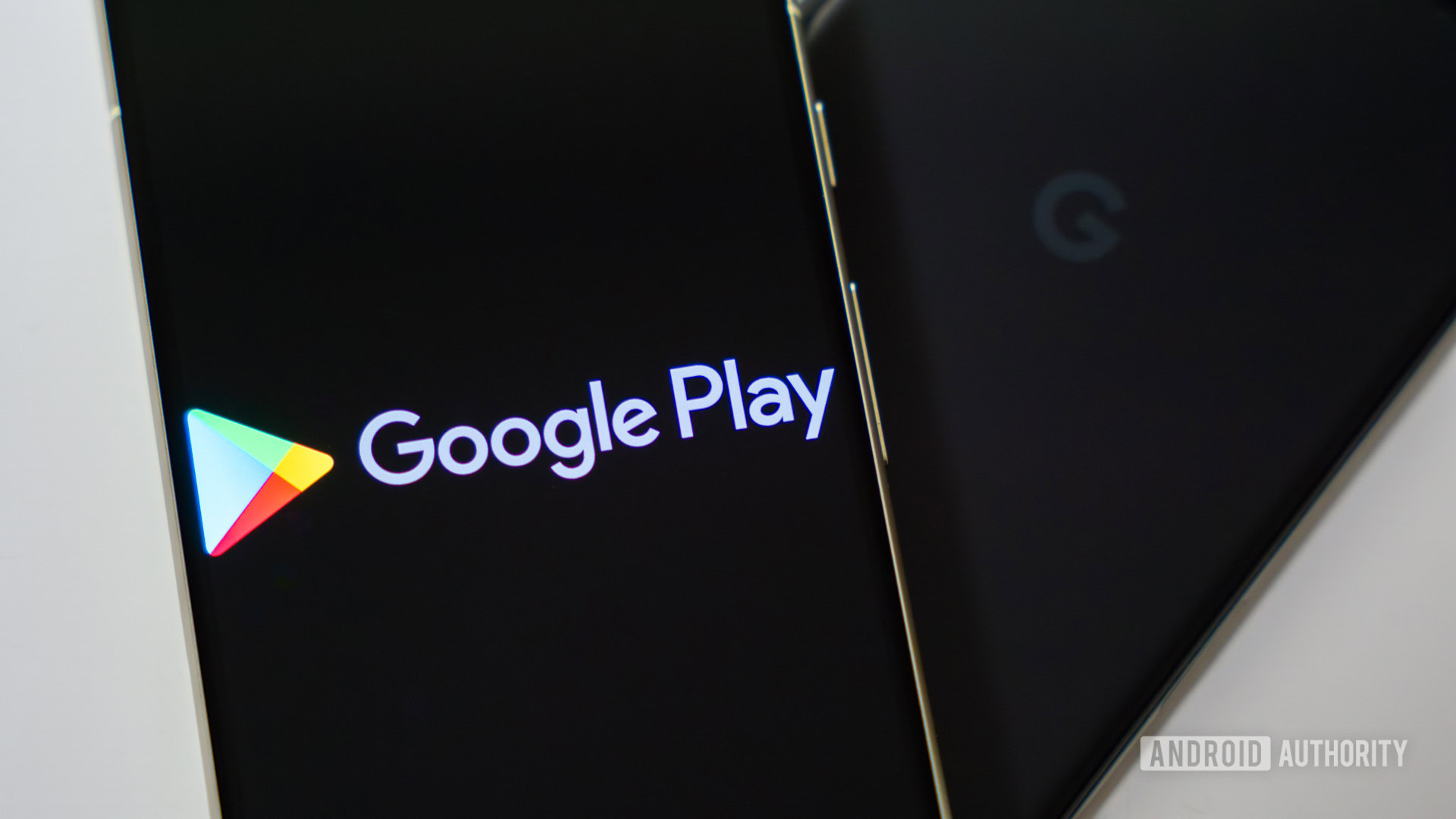 Google дозволить магазину додатків-конкурента працювати у Play Store 1