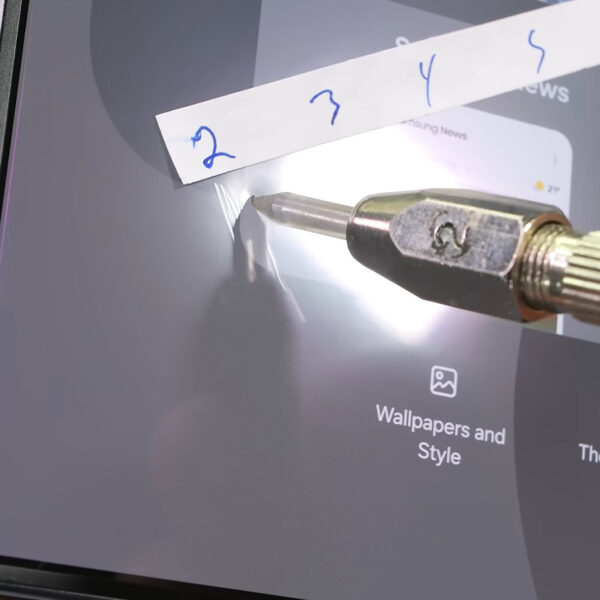 Galaxy Z Fold 8: тест на вигин пройдено, але старі слабкості залишились