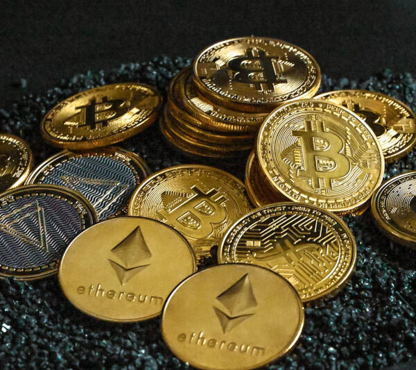 ЦБ РФ дозволив купівлю Bitcoin та Ethereum на біржі на суму до 300 тис. рублів на рік